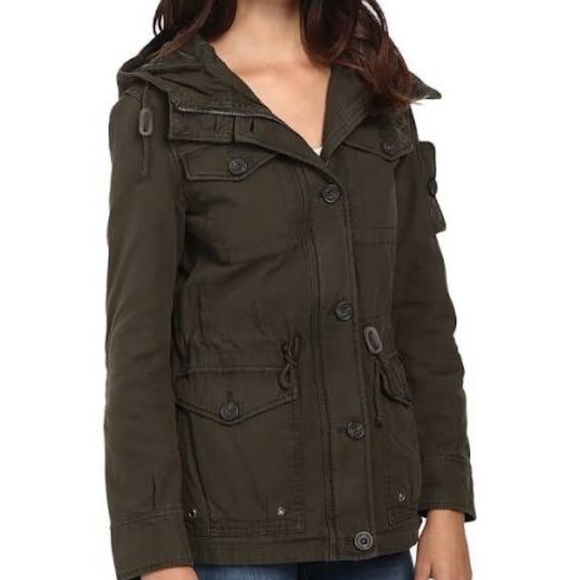 levi's women's cotton four pocket hooded field jacket